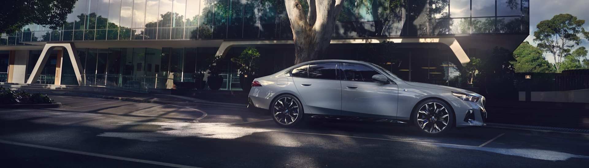 BMW i5 BUSINESS CONTRACT HIRE OFFERS